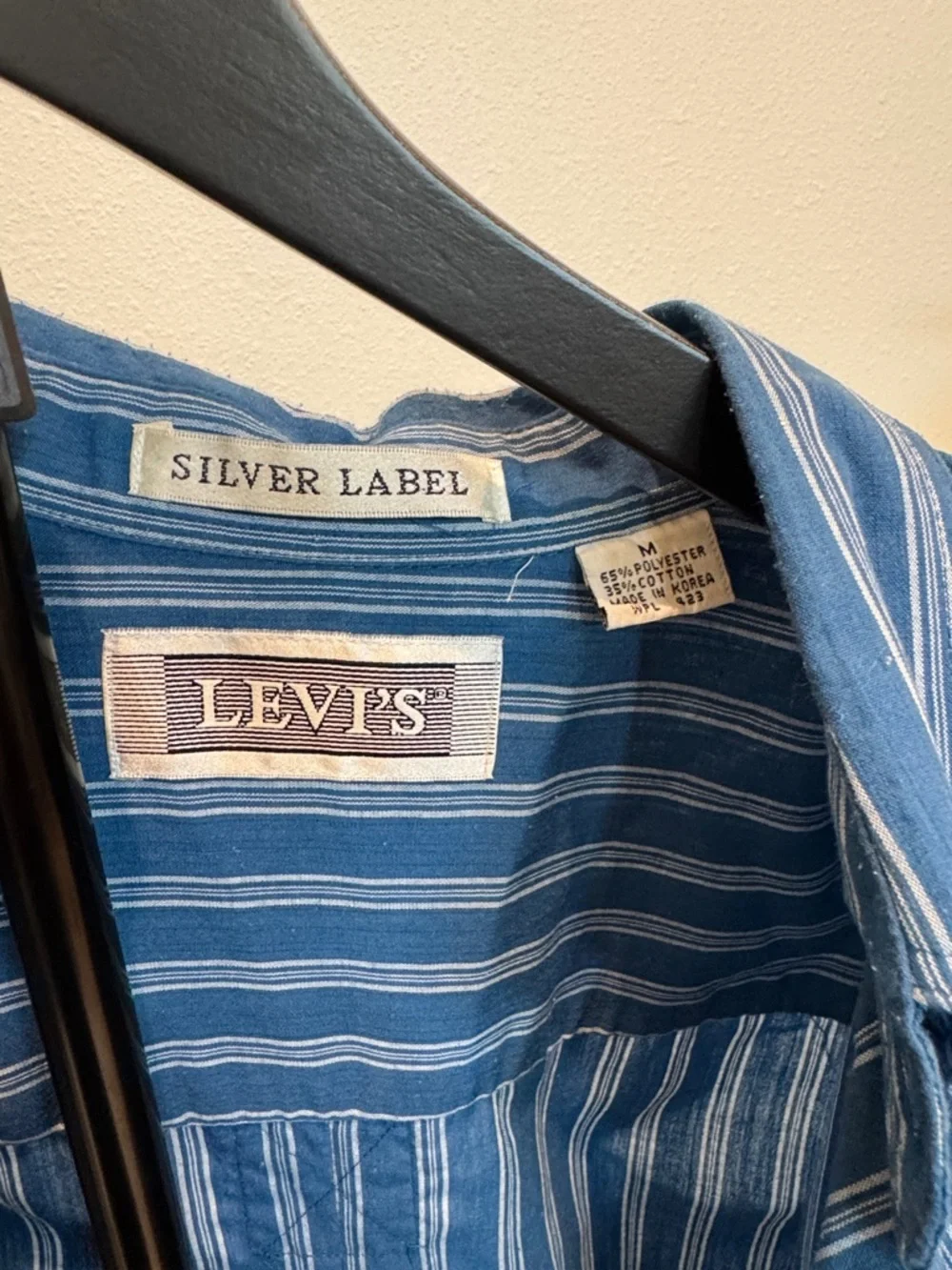 Levi's Blue & White Vertical Stripe Button-Down Shirt